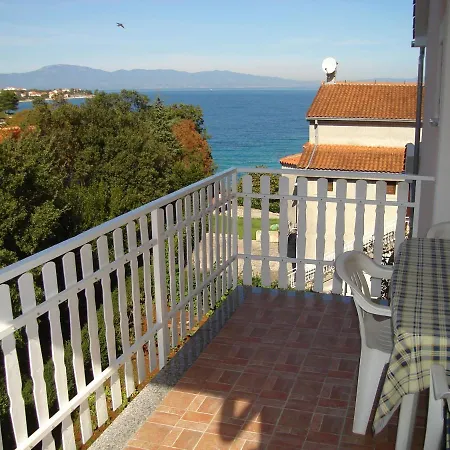 Apartments Katic Vantacici Extérieur photo