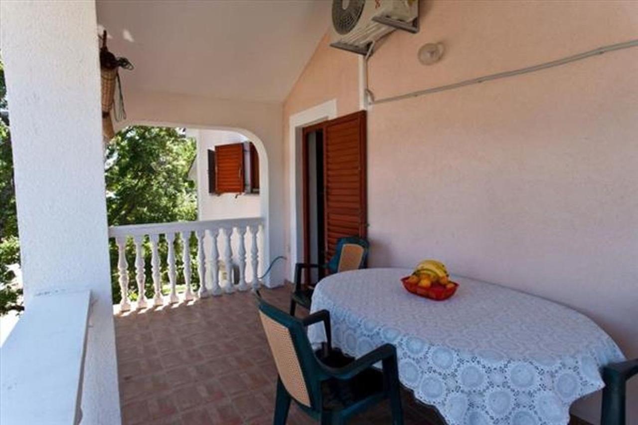 Apartment Katic Vantacici