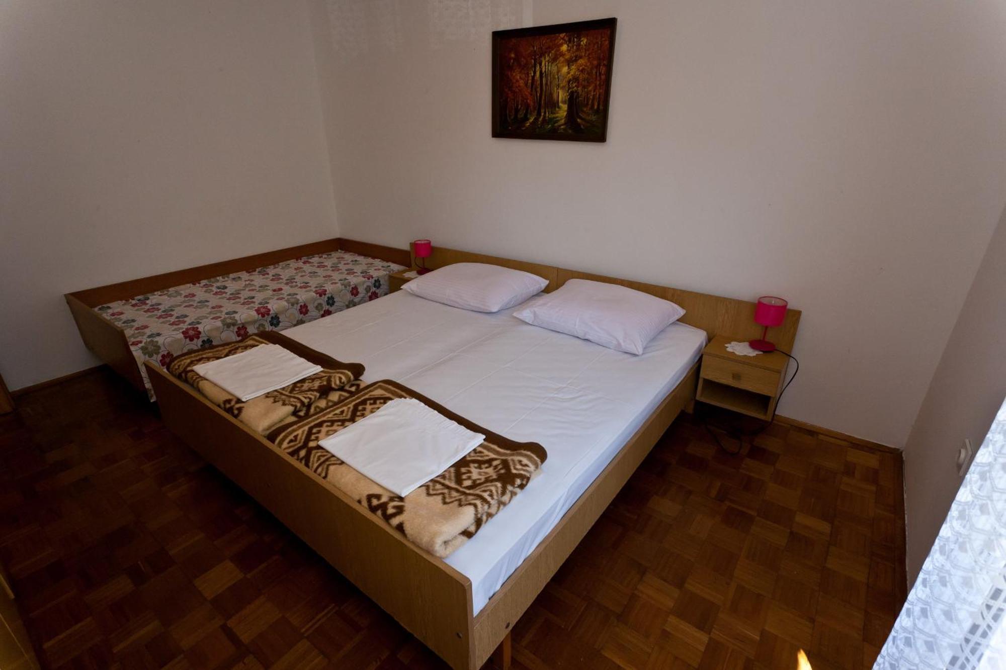 Katic Apartment Vantacici